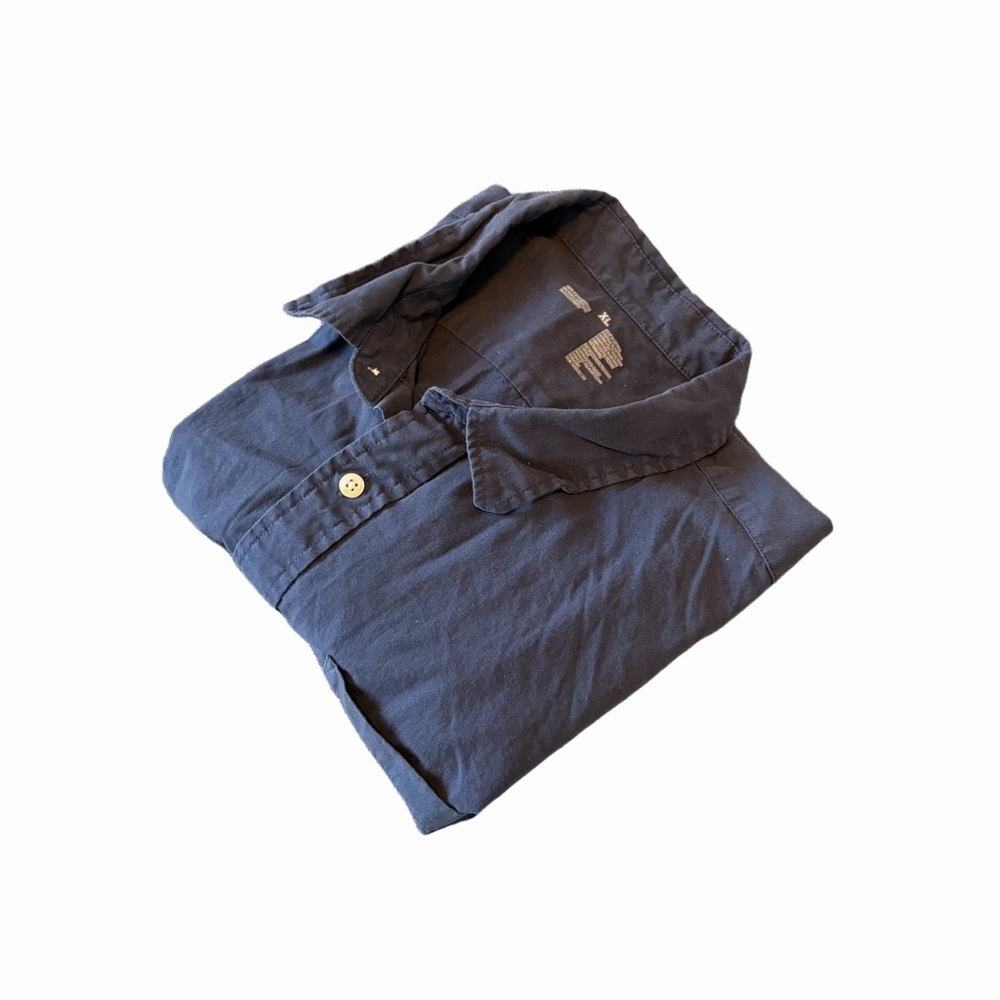 Men's Navy Button-Up Shirt - Classic Collared Style